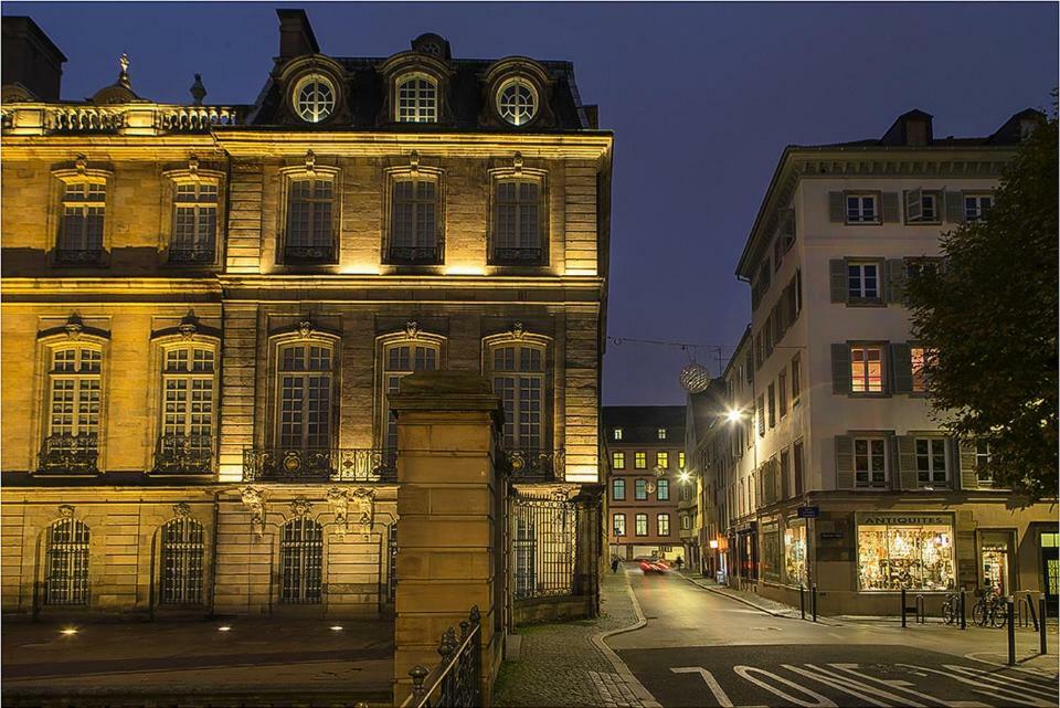 L'Oeil Sur La Fleche Apartment Strasbourg Bagian luar foto